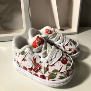 Infants Cherry Nike Airforce Ones